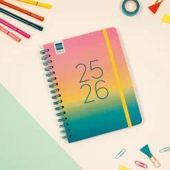 Agenda espiral cuarto Cosmo Iris 2025-2026 semana vista horizontal<Finocam Clearance